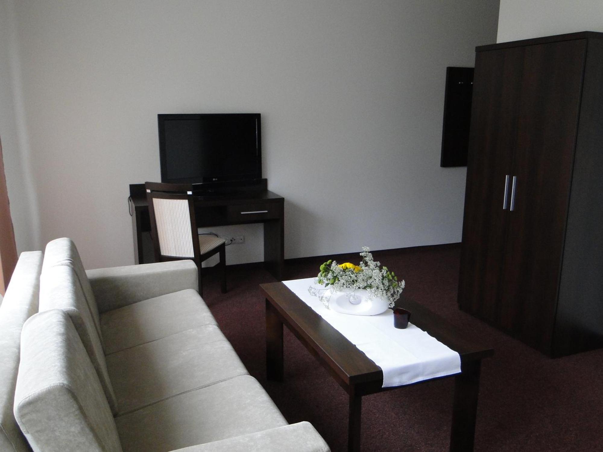 Hotel Cynamon Tokarnia  Dış mekan fotoğraf